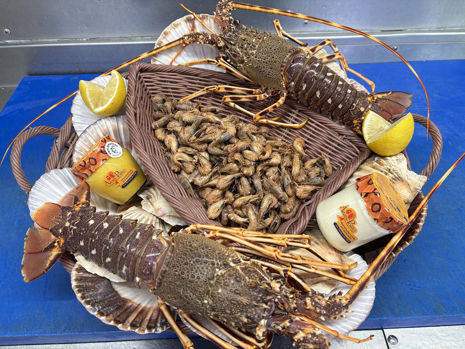 poissonnerie cagnes sur mer-poissonnier saint laurent du var-fruits de mer villeneuve loubet-traiteur la gaude-plateau fruits de mer la colle sur loup-poisson biot
