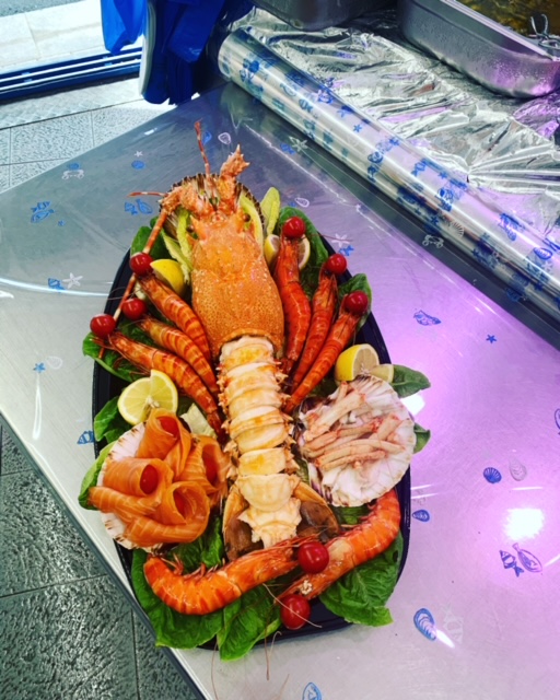 poissonnerie cagnes sur mer-poissonnier saint laurent du var-fruits de mer villeneuve loubet-traiteur la gaude-plateau fruits de mer la colle sur loup-poisson biot