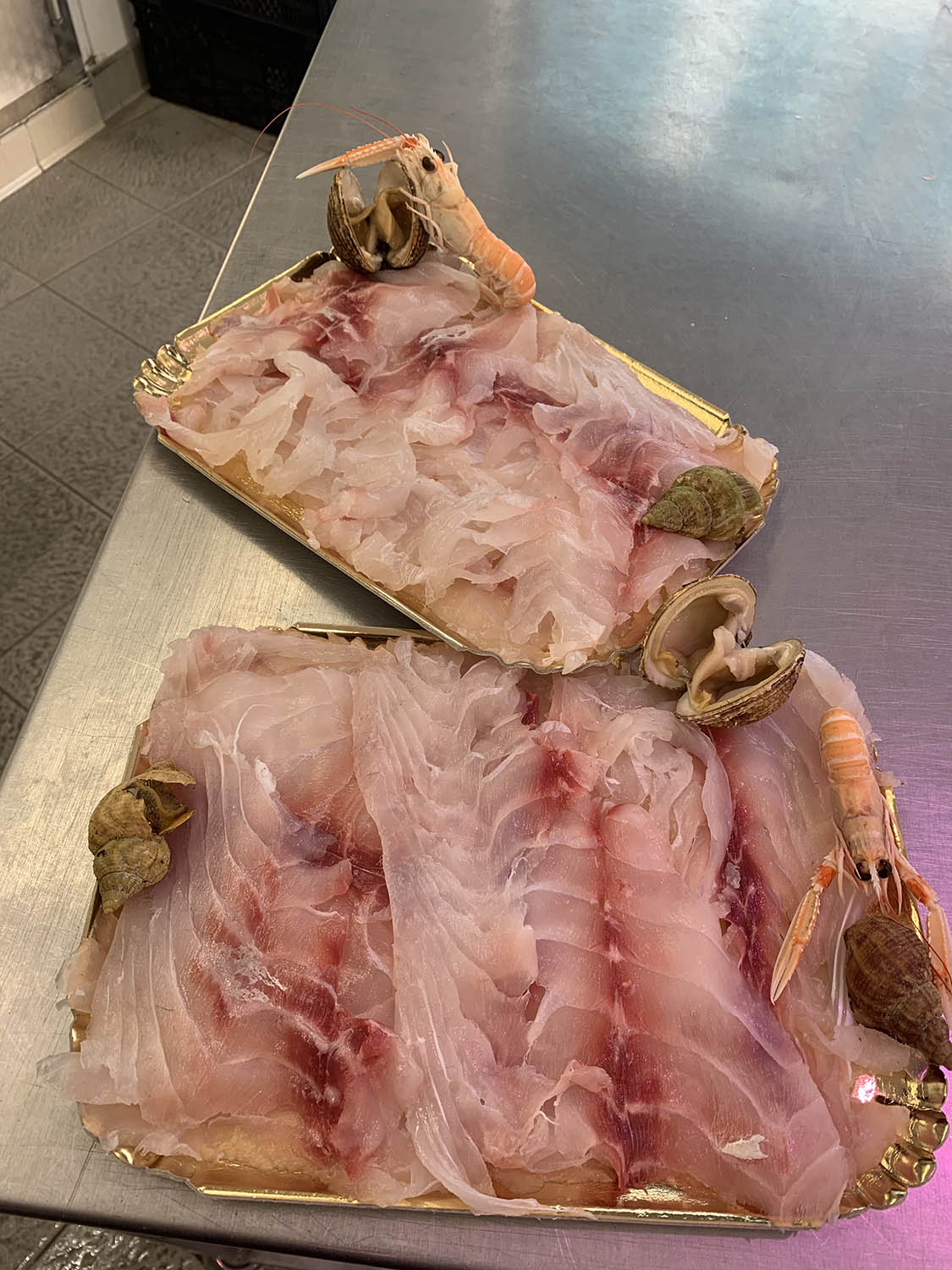 poissonnerie cagnes sur mer-poissonnier saint laurent du var-fruits de mer villeneuve loubet-traiteur la gaude-plateau fruits de mer la colle sur loup-poisson biot